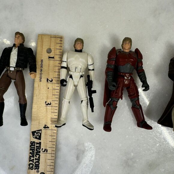 Kenner Star Wars 1996-98 Action Figures Luke, Hoth Chewbacca, Han Solo, Obiwon - Picture 9 of 10